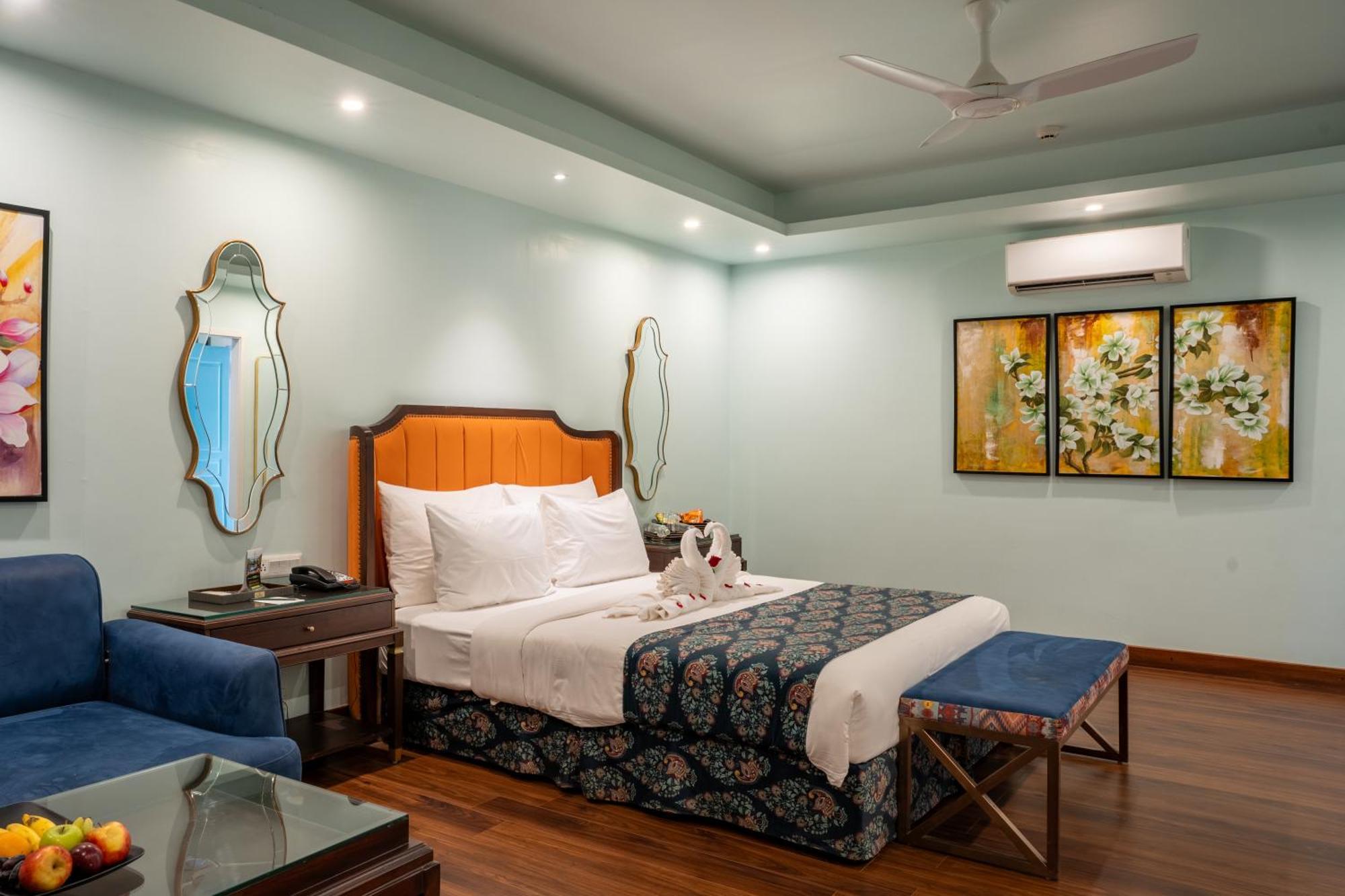 Mayfair On Sea, Morjim Beach, Goa Extérieur photo